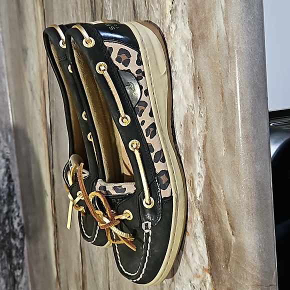 Sperry boat shoe size 6.5 color black and leopard - Picture 4 of 8